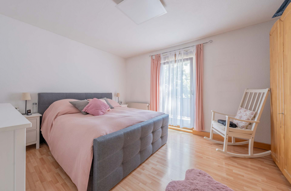 Wohnung 2: Schlafzimmer