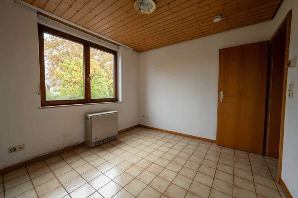 Wohnung 2 leer: Büro